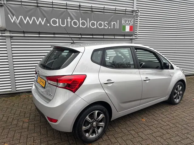 Hyundai ix20 3