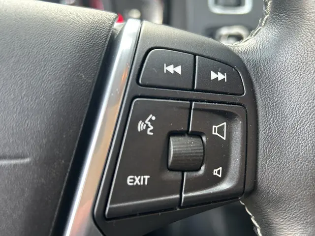 Volvo V60 1.5 T3 R-Design 2016 Benzine 13