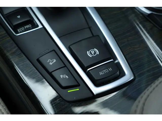 BMW X3 xDrive20i High Executive 2013 Benzine 28