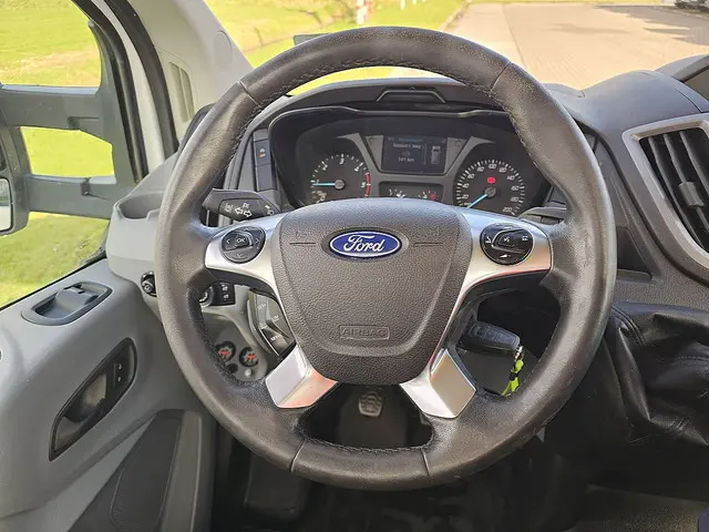 Ford Transit 2.2 2017 Diesel 11
