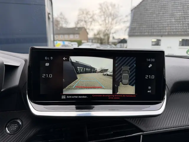 Peugeot 2008 1.2 Turbo 100 PK Allure Pack 2021 Benzine 13