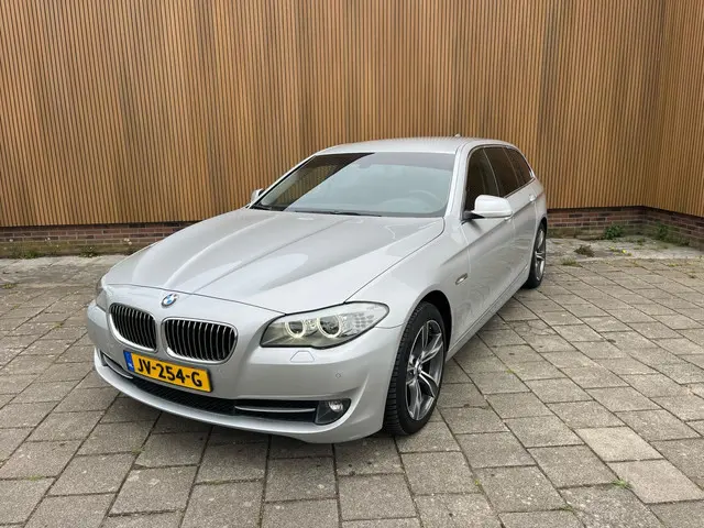 BMW 5 Serie 2