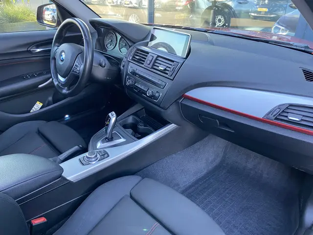 BMW 1 Serie 118i High Executive M-PAKKET 2012 Benzine 27