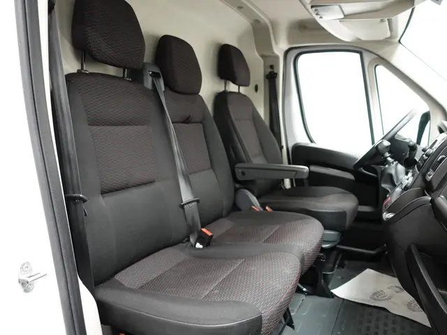 Citroën Jumper L2H2 120pk 2021 Diesel 2