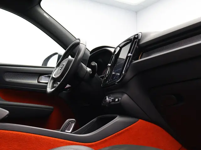 Volvo XC40 T3 Automaat R-Design 2020 Benzine 11