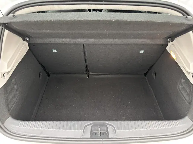 Renault Clio 1.0 TCe Intens 2021 Benzine 8