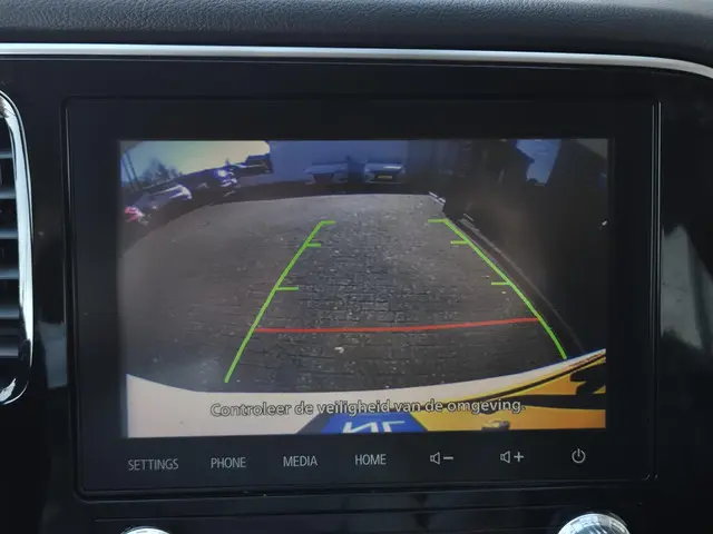 Mitsubishi Outlander 2.4 PHEV Pure+ 2020 Hybride Benzine 11