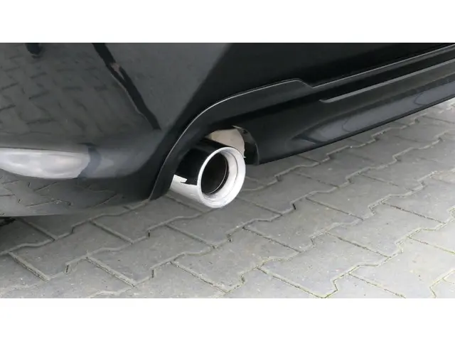 BMW 1 Serie 118i Executive Edition 2020 Benzine 53