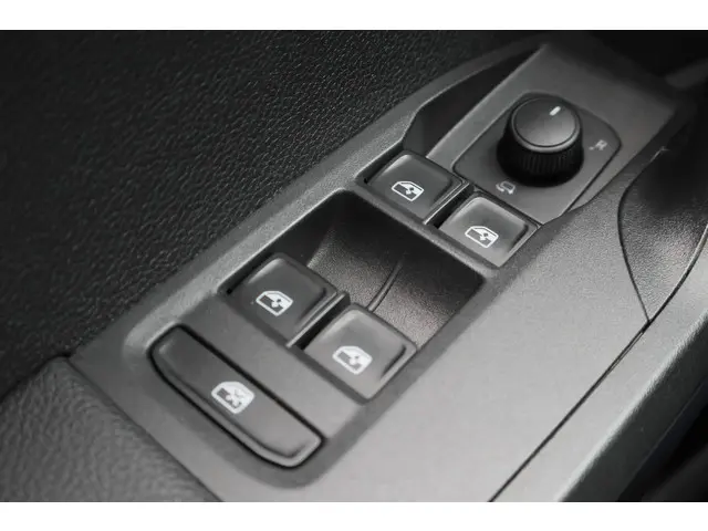 SEAT Arona 1.0 TSI Style Business Intense 2019 Benzine 29