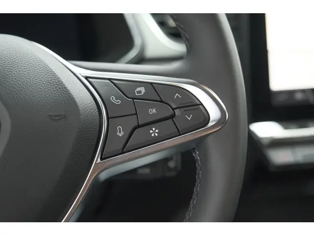 Renault Captur TCe 90 Techno 2025 Benzine 45