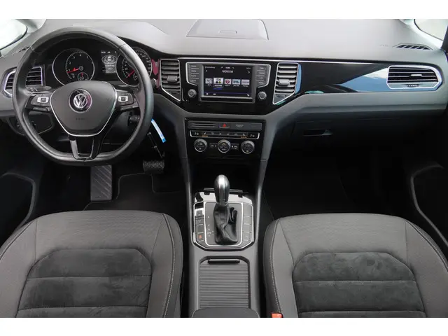 Volkswagen Golf Sportsvan 3