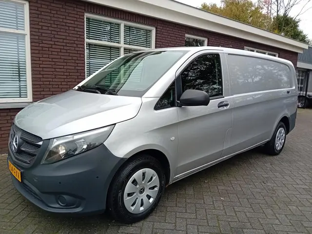 Mercedes-Benz Vito 116 CDI Extra Lang 2022 Diesel 22