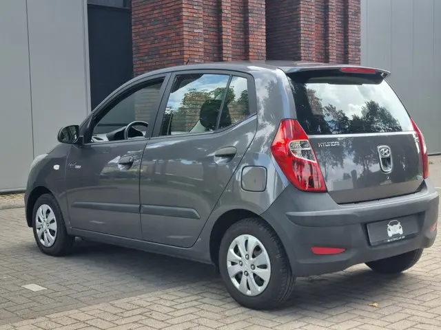 Hyundai i10 1.0 Pure 2013 Benzine 9