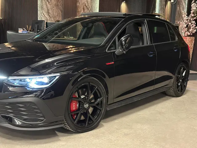 Volkswagen Golf 2.0 GTI CLUBSPORT|PANO|BOMVOL! 2024 Benzine 6