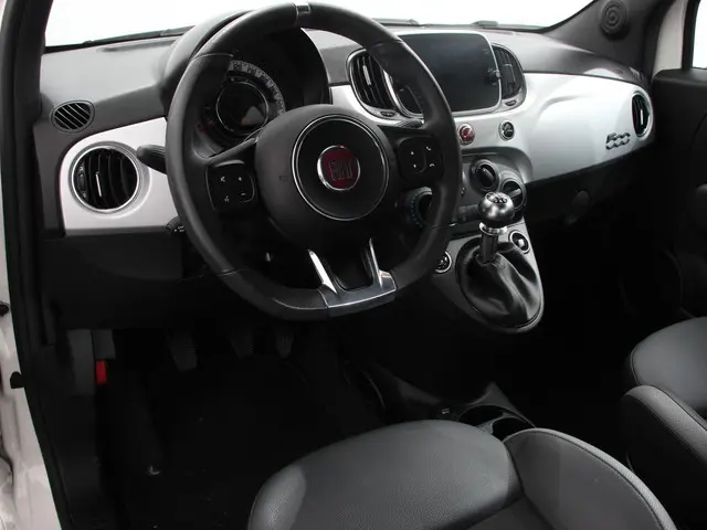 Fiat 500 1.0 Hybrid Sport 2021 Benzine 9