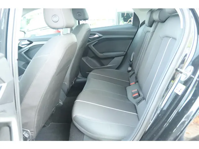 Audi A1 Sportback 25 TFSI PRO LINE 2022 Benzine 14