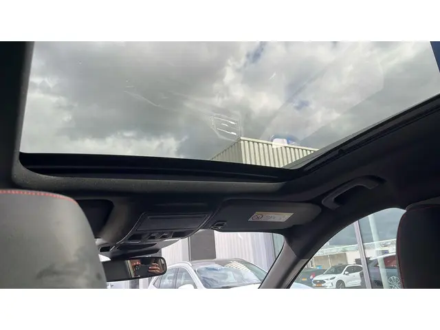 Ford Kuga 2.5 PHEV ST-Line X 2021 Hybride Benzine 39