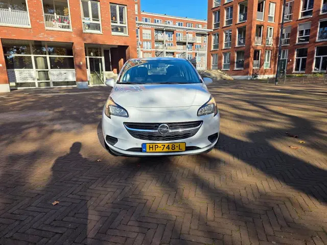 Opel Corsa 1.0 Turbo Edition 2015 Benzine 2