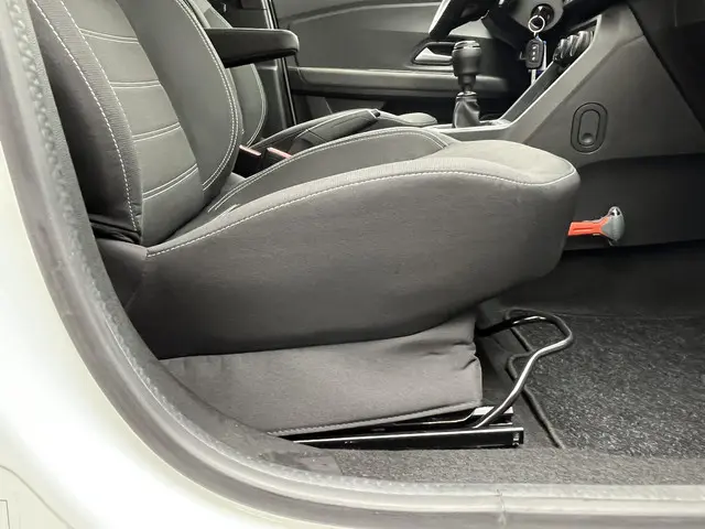 Dacia Jogger 1.0 TCe 110 Expression 7p. 2023 Benzine 28