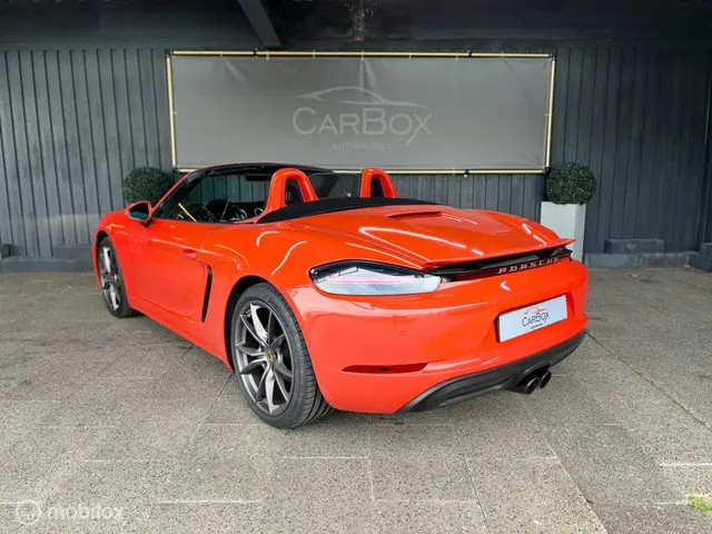 Porsche 718 Boxster 2.0 2016 Benzine 41