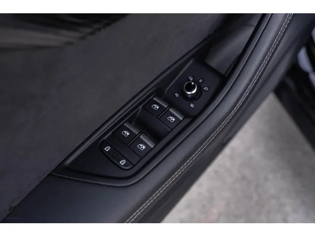 Audi RS4 Avant 2.9 TFSI RS 4 quattro 2020 Benzine 36