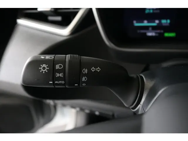 Toyota Corolla Hybrid 140 Dynamic, 2025 Hybride Benzine 22