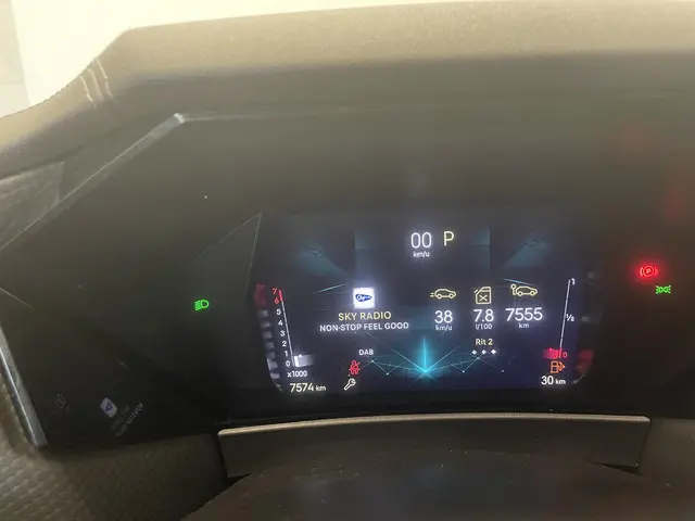 DS DS 4 1.2 PureTech Automaat Rivoli Cross 2023 Benzine 34