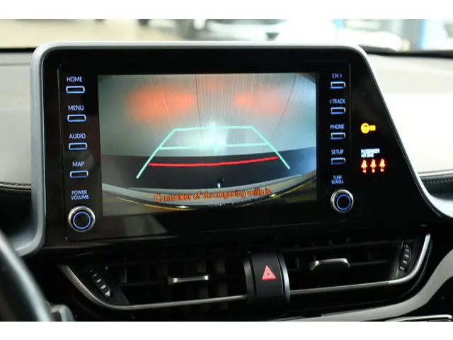 Toyota C-HR 1.8 Hybrid Style Bitone, 2021 Hybride Benzine 6