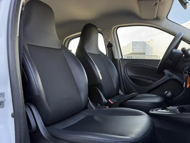 Smart Forfour Aut. EQ Edition ECC 2021 Elektrisch 12
