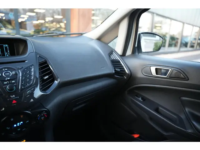 Ford EcoSport 1.0 EcoBoost Titanium 2015 Benzine 40