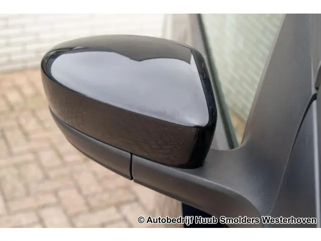 SEAT Mii 1.0 Sport Dynamic 2015 Benzine 34