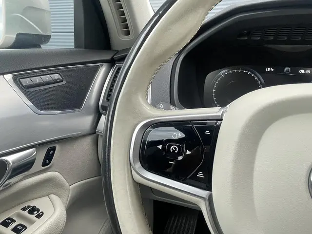 Volvo XC90 2.0 T5 AWD Inscription 2018 Benzine 21