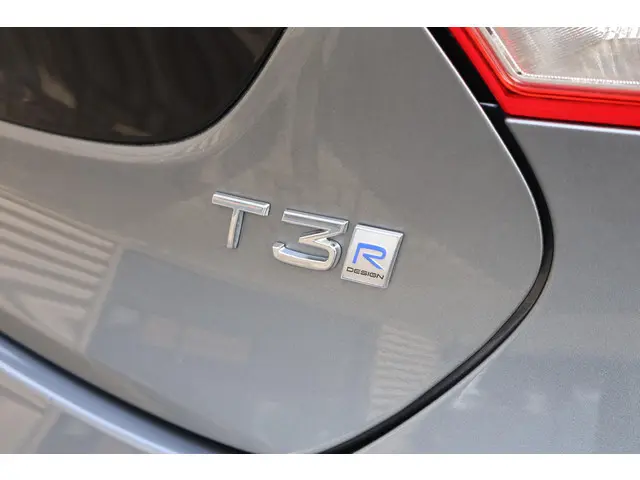 Volvo V40 1.5 T3 Polar+ Sport 2019 Benzine 8