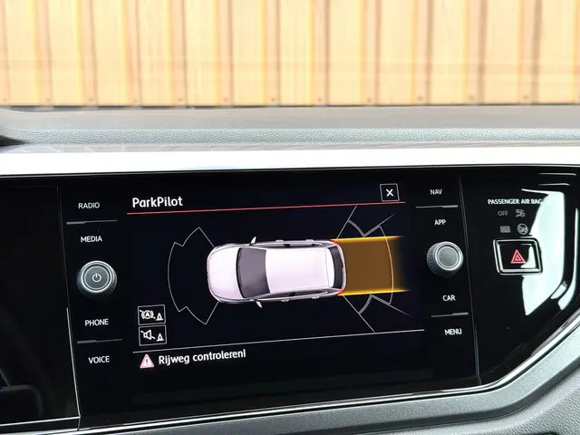 Volkswagen Polo 2.0 TSI GTI 2019 Benzine 17