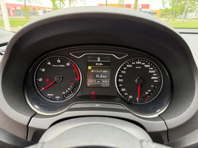 Audi A3 Sportback 1.5 TFSI CoD Pro Line 2018 Benzine 23