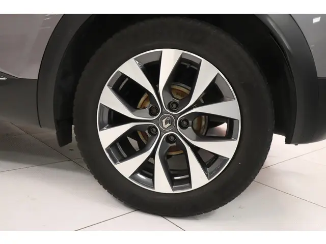 Renault Captur 1.0 TCe 100 Intens 2020 Benzine 24