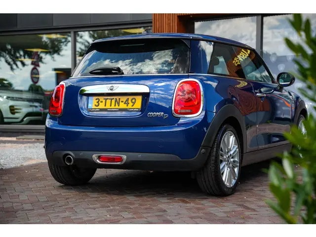 MINI Cooper Mini 1.5 D Chili 2014 Diesel 10