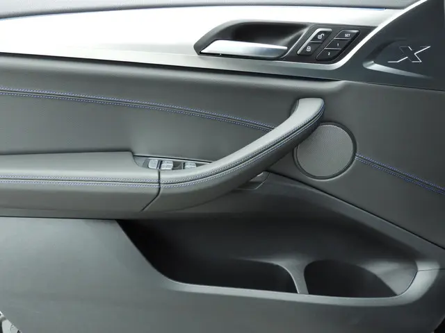 BMW iX3 High Executive Edition 80 kWh 2025 Elektrisch 26