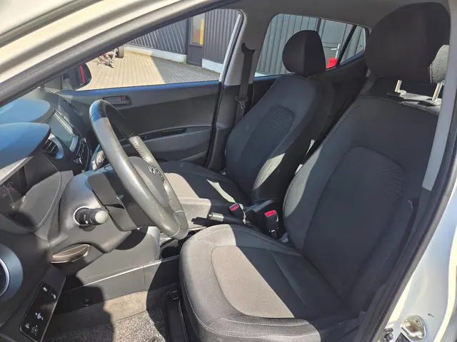 Hyundai i10 1.0i Comfort 2017 Benzine 11