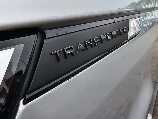 Volkswagen Transporter 2.0 TDI 2022 Diesel 17