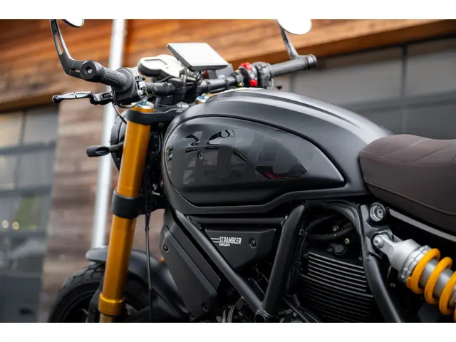 Ducati Scrambler 1100 Sport Pro 2022 Benzine 4