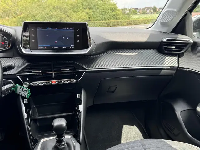 Peugeot 208 1.2 PureTech Blue Lease Allure 2020 Benzine 27
