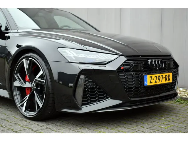 Audi RS6 Avant 600PK Quattro 2019 Benzine 43