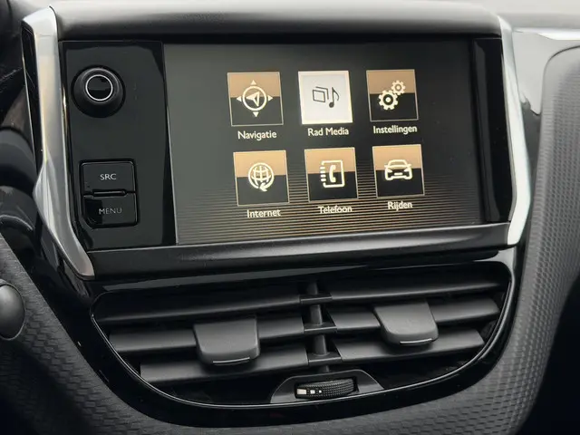 Peugeot 2008 1.2 PureTech Style 2015 Benzine 17