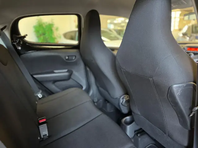 Peugeot 108 1.0 e-VTi Active/Airco/5drs/Led 2018 Benzine 9