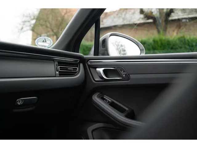 Porsche Macan 2.0 T 2024 Benzine 21