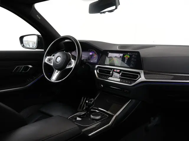 BMW 3 Serie Touring 330i High Executive 2021 Benzine 11