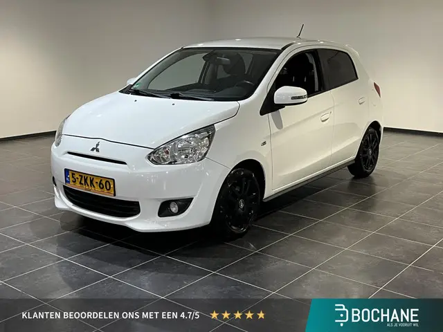 Mitsubishi Space Star 1.0 Intense 2015 Benzine