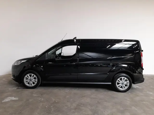 Ford Transit Connect L2 Trend 2023 Diesel 2