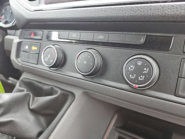 Volkswagen Crafter 35 2.0 2022 Diesel 10